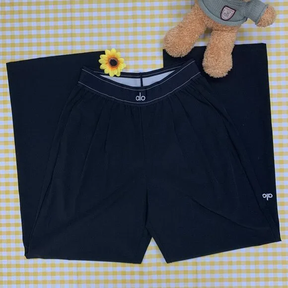ALO Yoga Women's Black Pants Size：S (Regular)👩🏻💕 - Picture 2 of 8